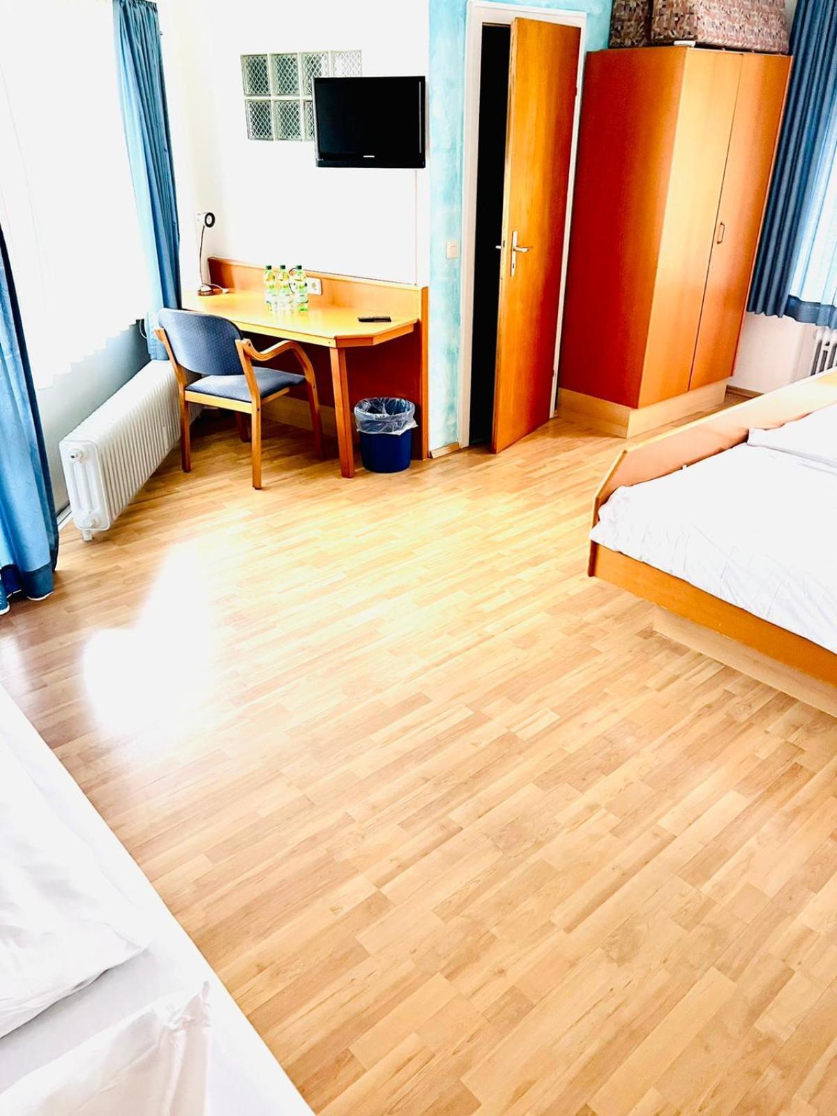 Mc Hotel Karlsruhe Kültér fotó